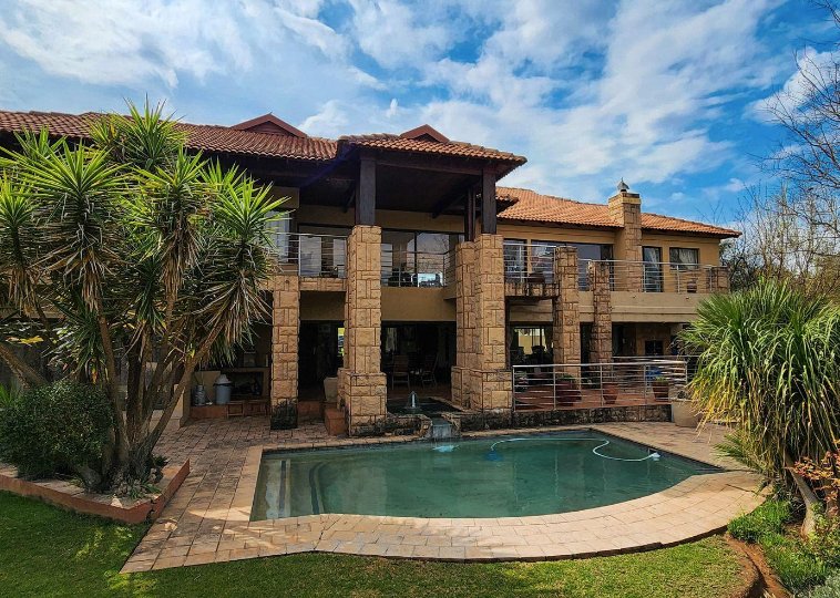 5 Bedroom Property for Sale in Birdwood Estate North West